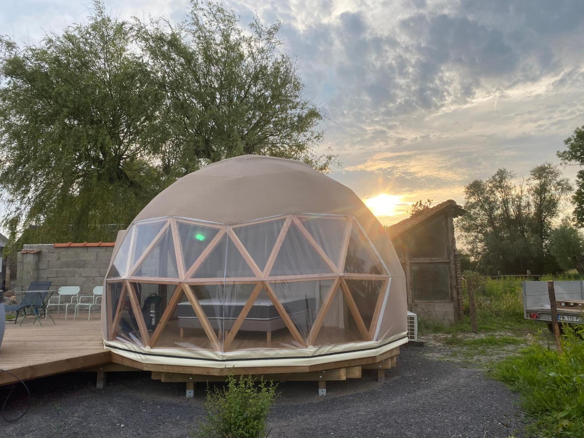 Dome Geodesique - Baie De Somme Hotell Favières Exteriör bild